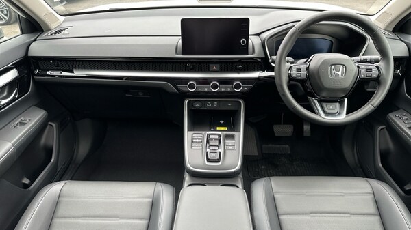 Used Honda CR-V 2025 for sale - 76161534: Photo 4