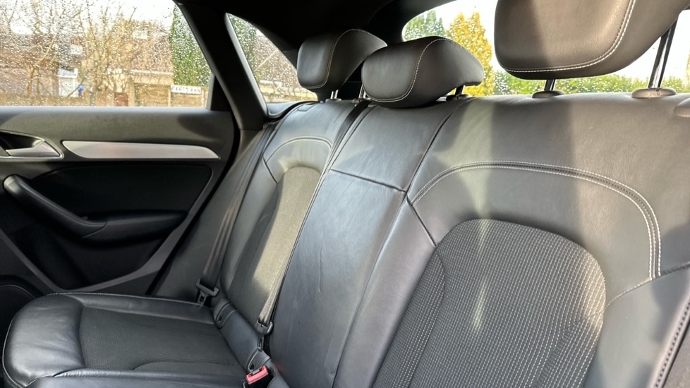 Used Audi Q3 2017 for sale - 76842160: Photo 14