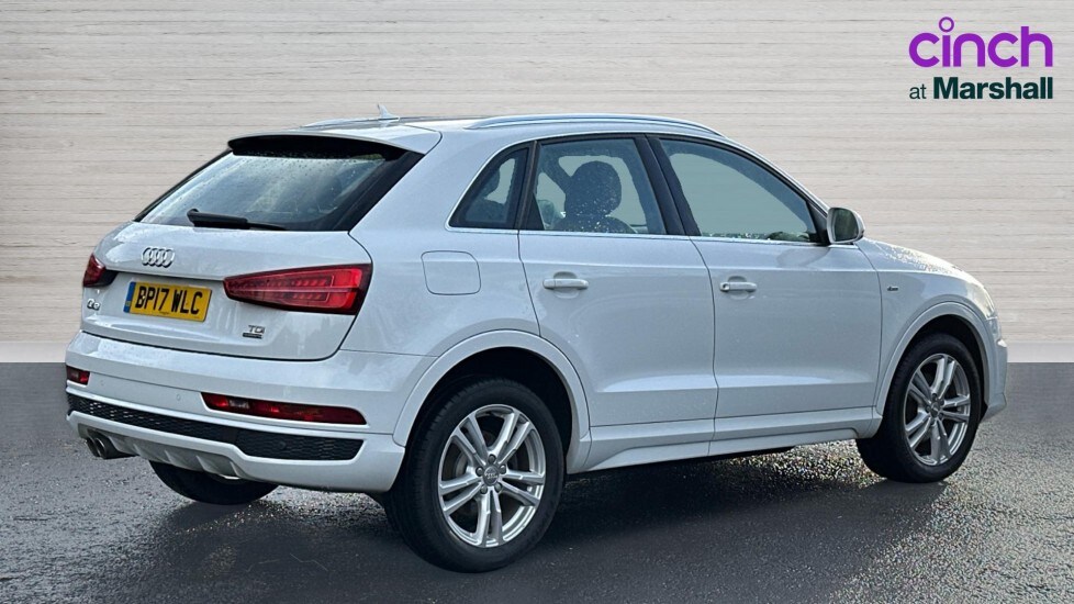 Used Audi Q3 2017 for sale - 76842160: Photo 3