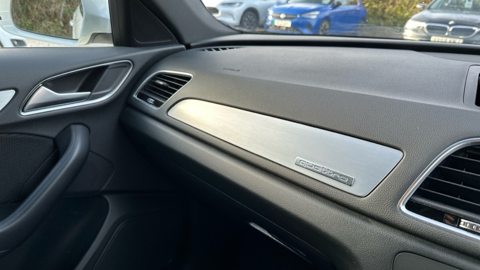 Used Audi Q3 2017 for sale - 76842160: Photo 31