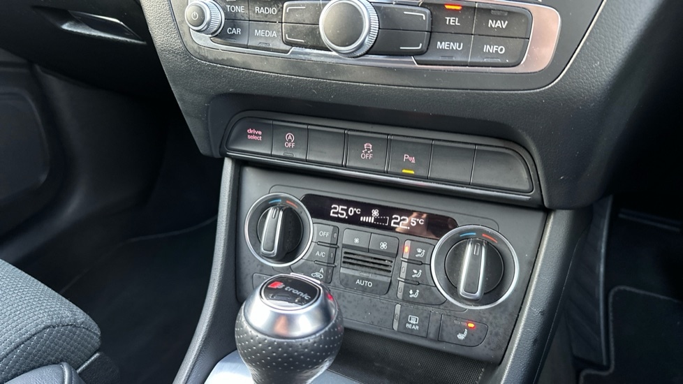 Used Audi Q3 2017 for sale - 76842160: Photo 32