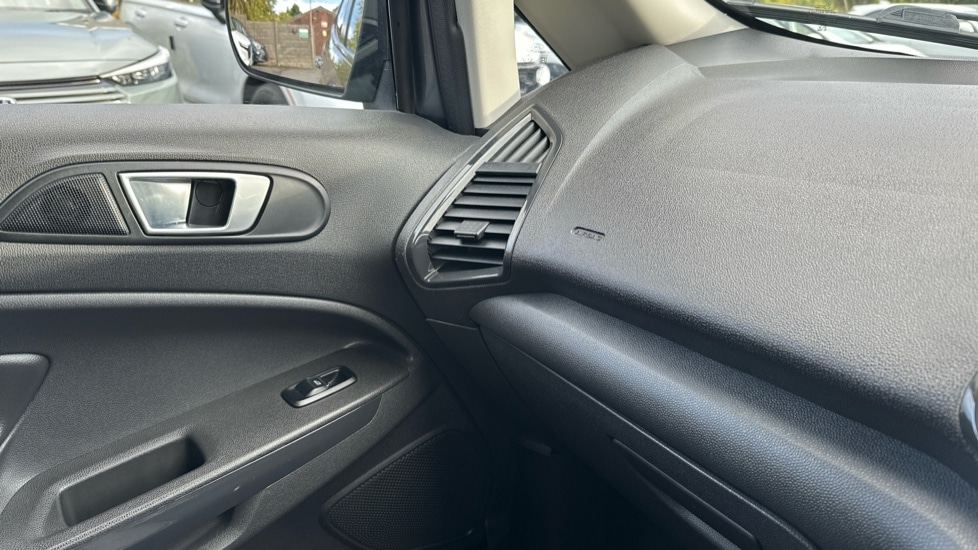 Used Ford Ecosport 2016 for sale - 76441984: Photo 30