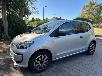 Used Volkswagen up! 2015 for sale - 75628250: Photo