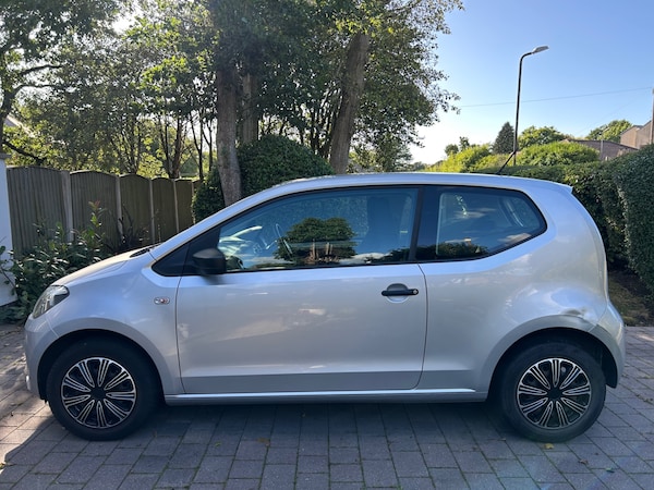 Used Volkswagen up! 2015 for sale - 75628250: Photo 5
