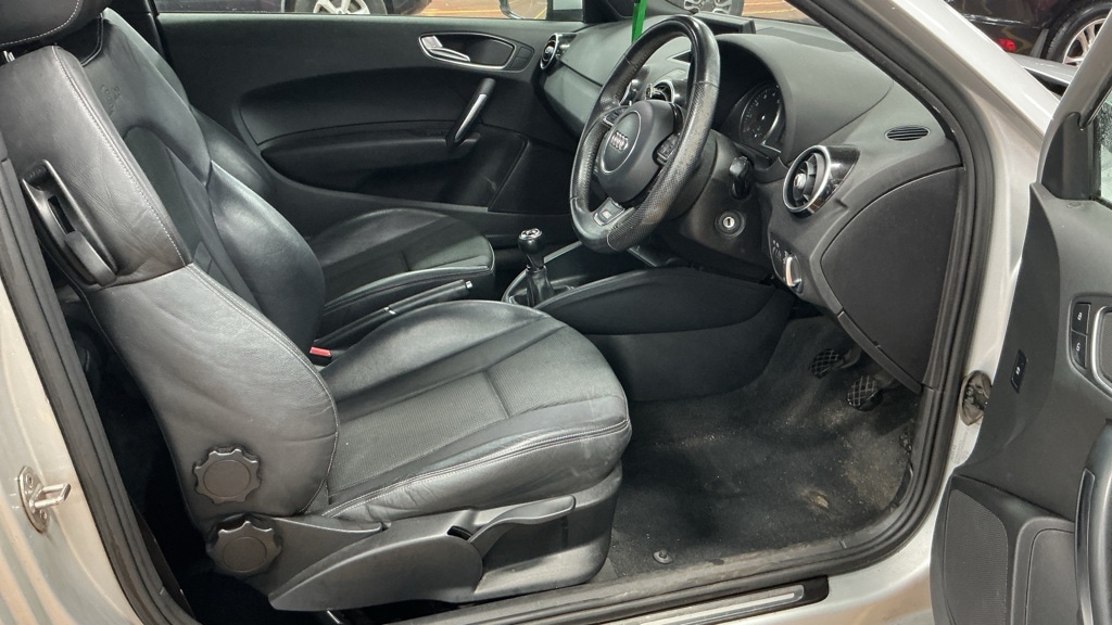 Used Audi A1 2013 for sale - 77998264: Photo 7