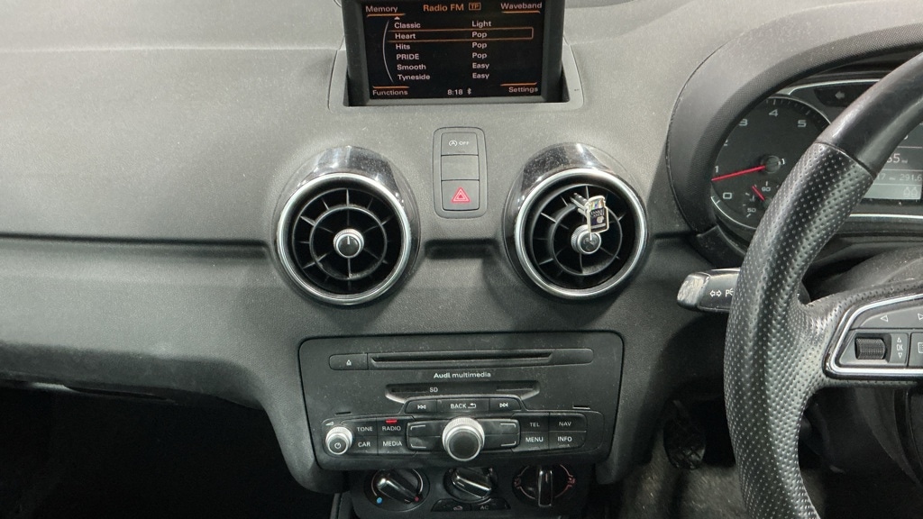 Used Audi A1 2013 for sale - 77998264: Photo 9