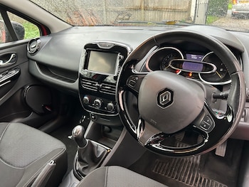 Used Renault Clio 2013 for sale - 76505258: Photo