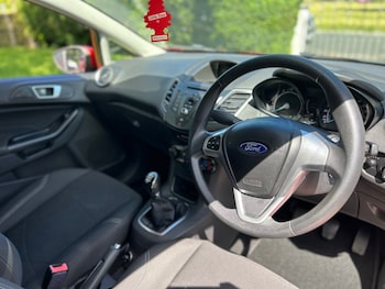 Used Ford Fiesta 2013 for sale - 78932608: Photo