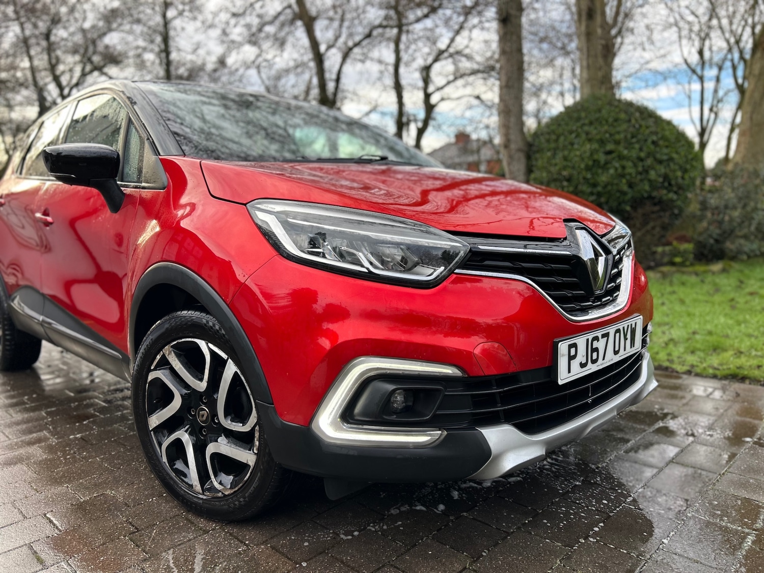 Used Renault Captur 2018 for sale - 77196042: Photo 2
