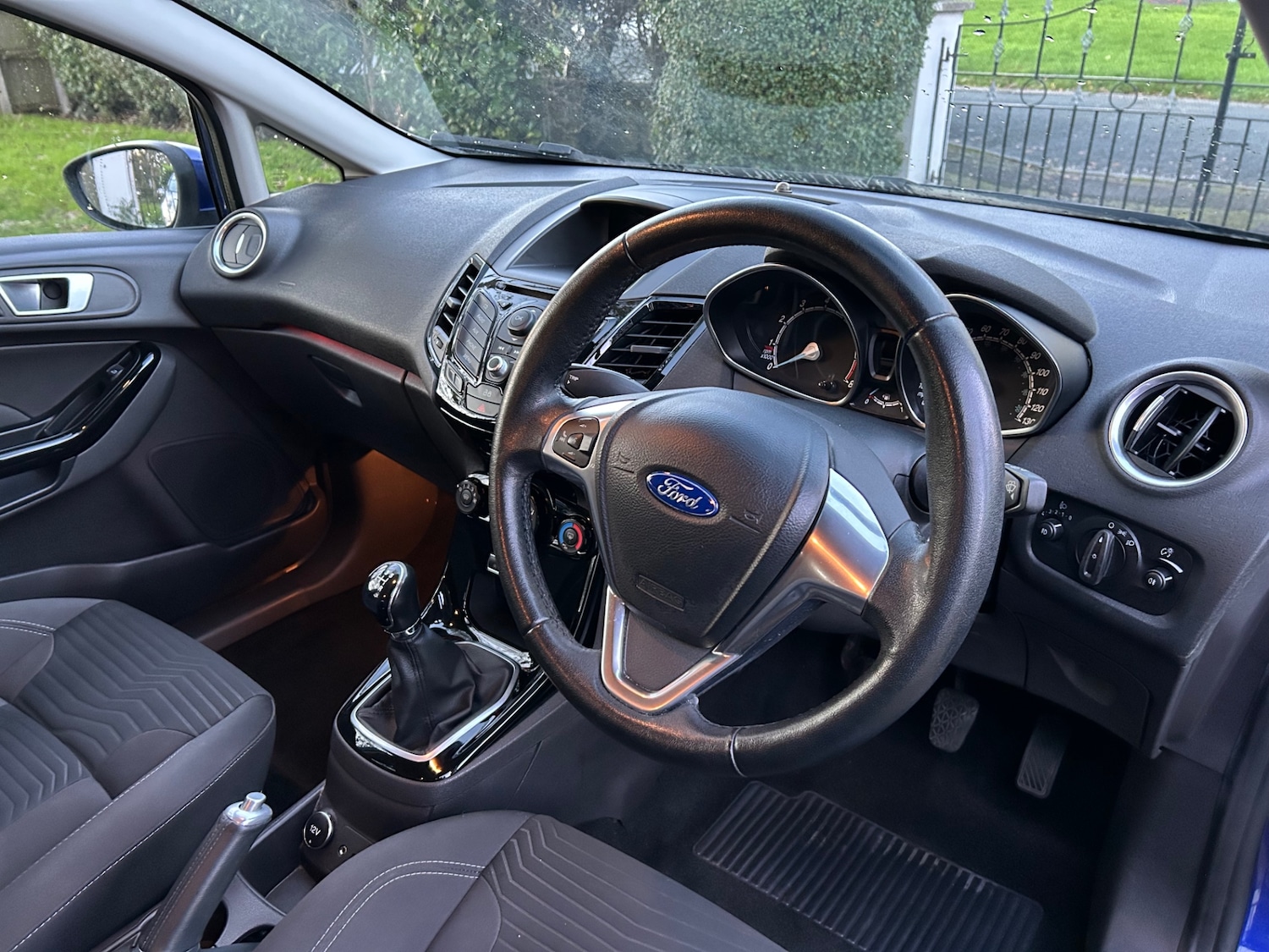 Used Ford Fiesta 2013 for sale - 76681919: Photo 6