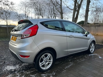 Used Ford Fiesta 2013 for sale - 77607854: Photo