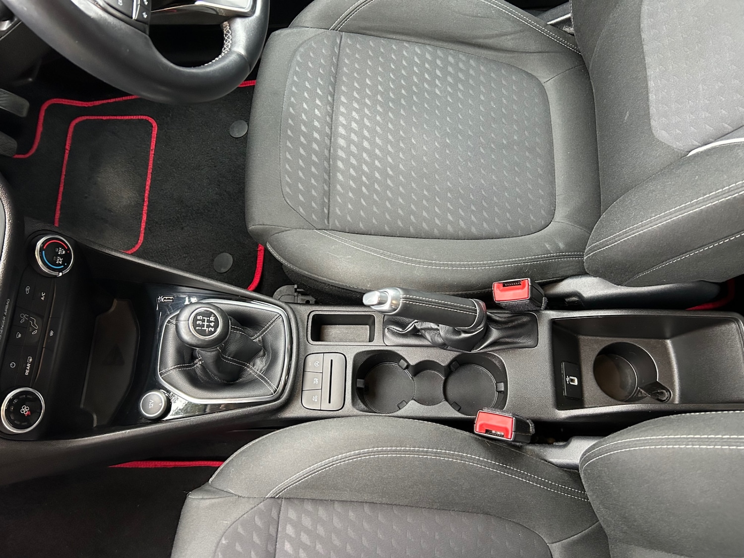 Used Ford Fiesta 2018 for sale - 76287558: Photo 22