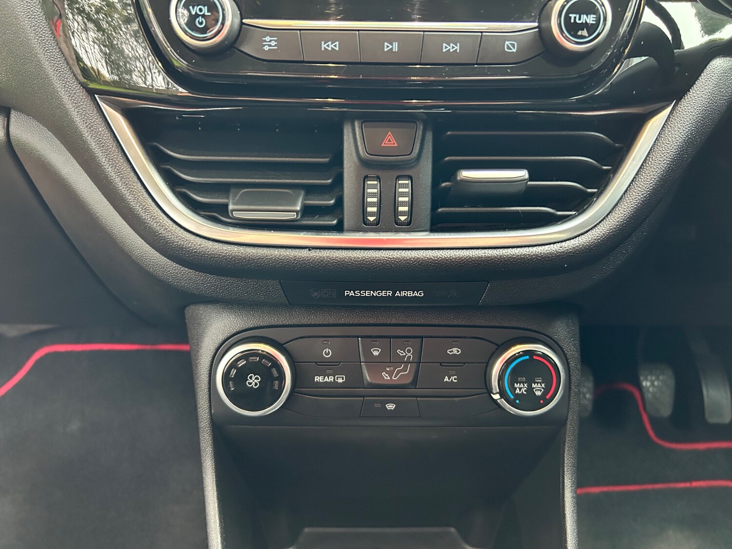 Used Ford Fiesta 2018 for sale - 76287558: Photo 23