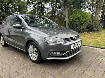 Used Volkswagen Polo 2015 for sale - 75409937: Photo