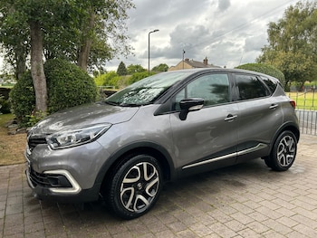 Used Renault Captur 2018 for sale - 75760336: Photo