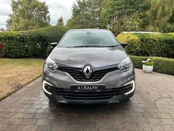 Used Renault Captur 2018 for sale - 75760336: Photo