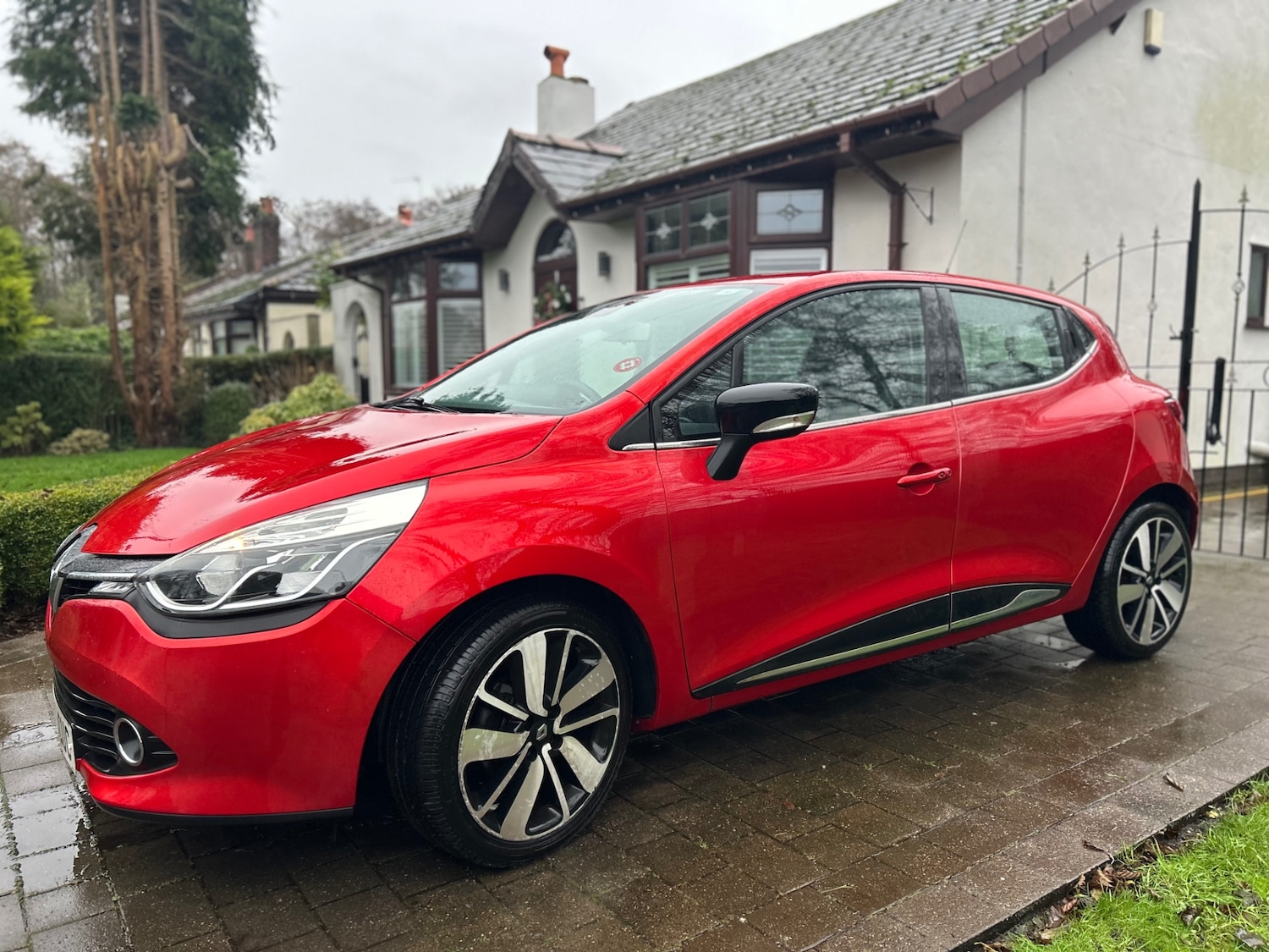 Used Renault Clio 2016 for sale - 76885226: Photo 11