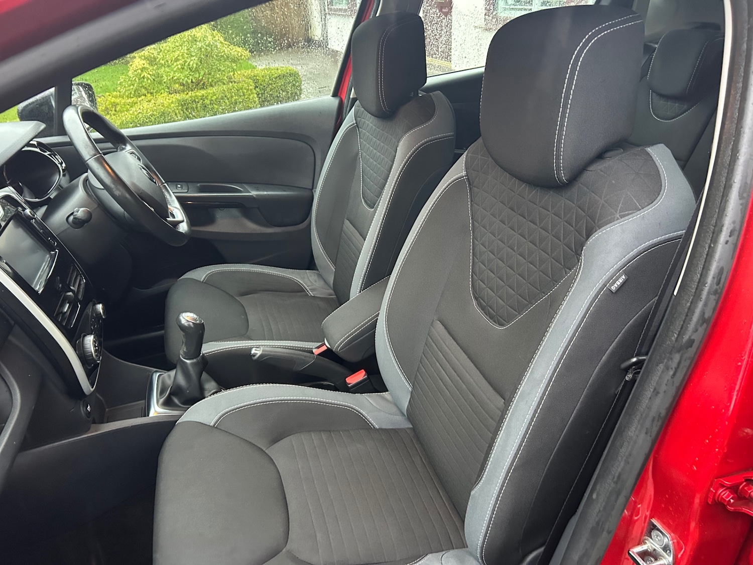 Used Renault Clio 2016 for sale - 76885226: Photo 22