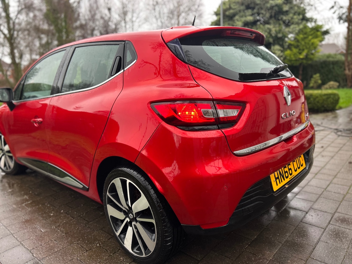 Used Renault Clio 2016 for sale - 76885226: Photo 8