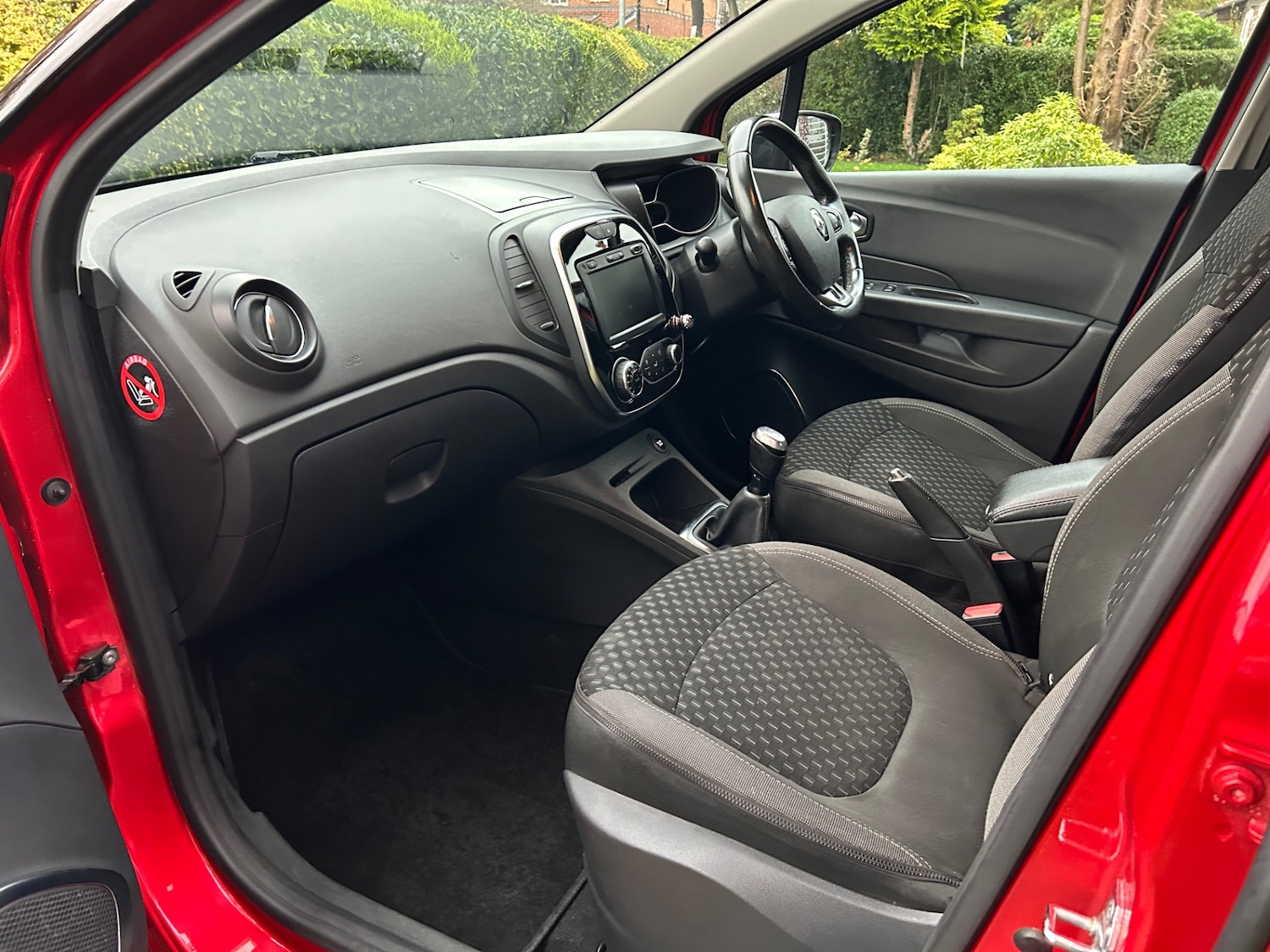 Used Renault Captur 2018 for sale - 76505024: Photo 19