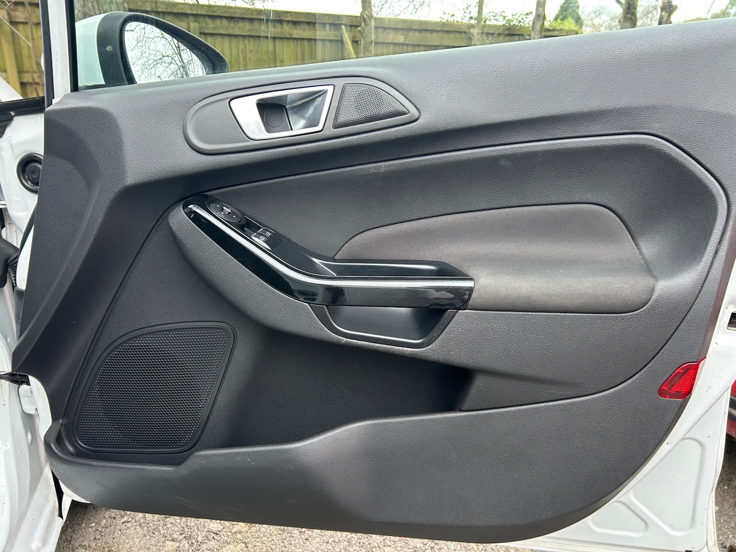 Used Ford Fiesta 2014 for sale - 77406554: Photo 25