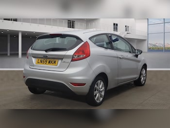 Used Ford Fiesta 2010 for sale - 76555362: Photo