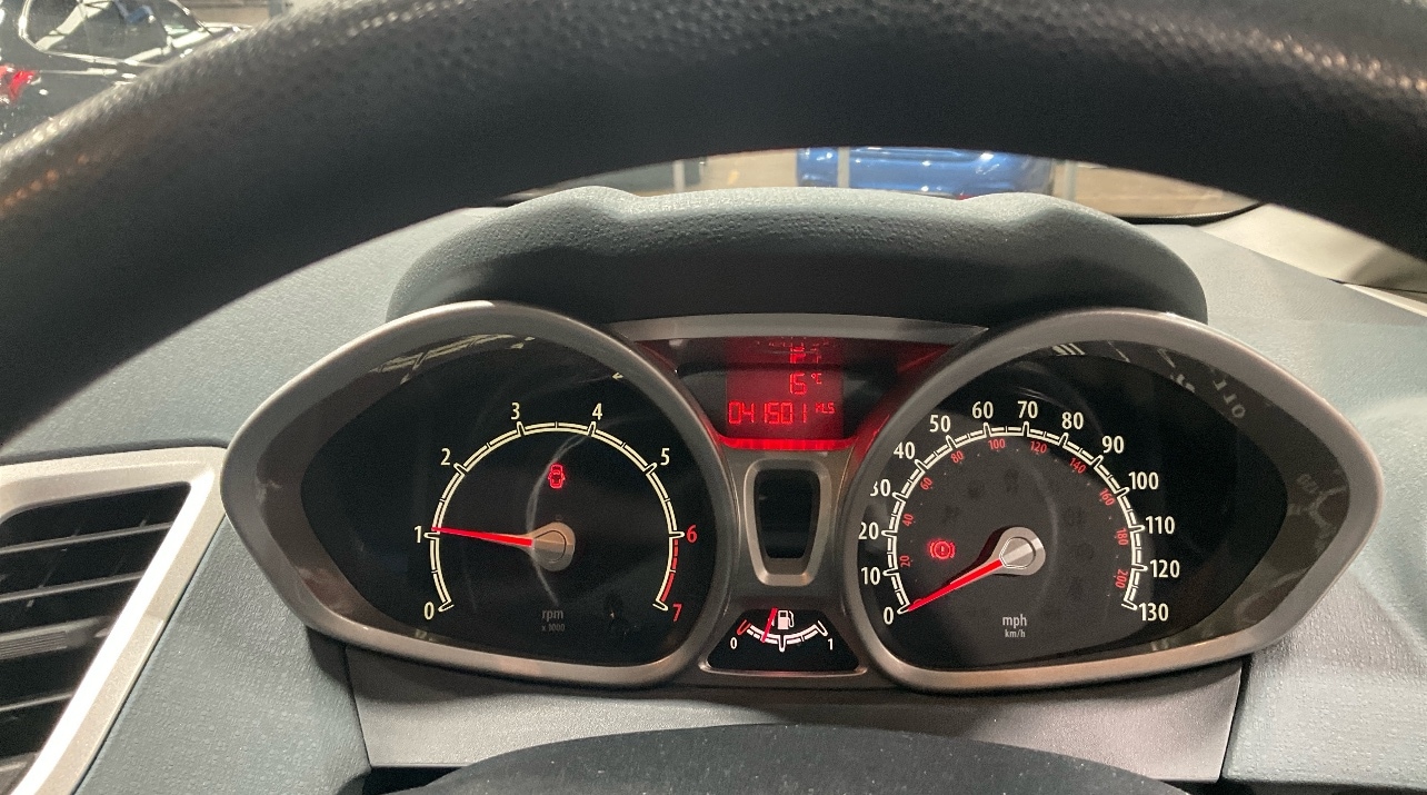 Used Ford Fiesta 2010 for sale - 76555362: Photo 5