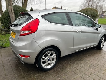 Used Ford Fiesta 2012 for sale - 78400613: Photo