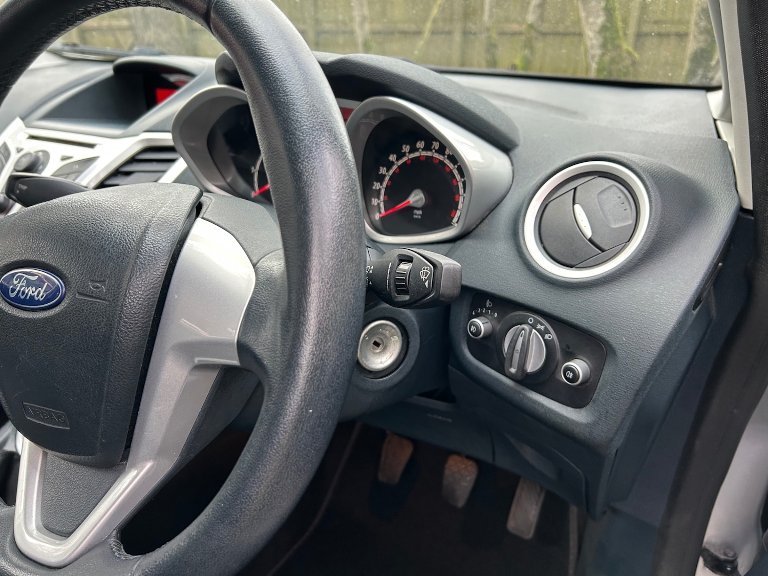 Used Ford Fiesta 2012 for sale - 77225251: Photo 19