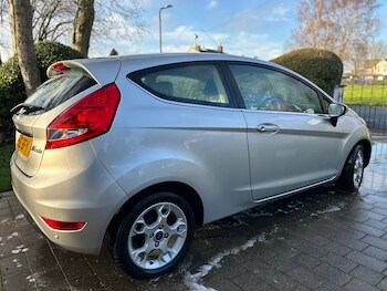 Used Ford Fiesta 2012 for sale - 77225251: Photo