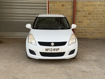 Used Suzuki Swift 2013 for sale - 79551919: Photo
