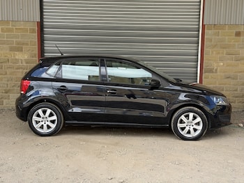 Used Volkswagen Polo 2010 for sale - 79545407: Photo