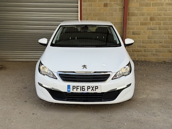 Used Peugeot 308 2016 for sale - 79551877: Photo
