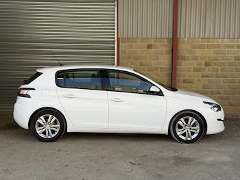 Used Peugeot 308 2016 for sale - 79551877: Photo