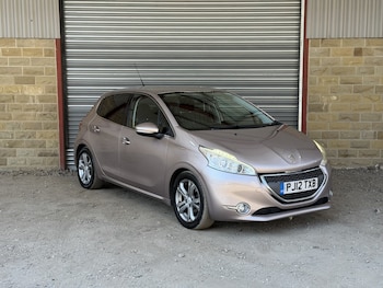 Used Peugeot 208 2012 for sale - 79551915: Photo