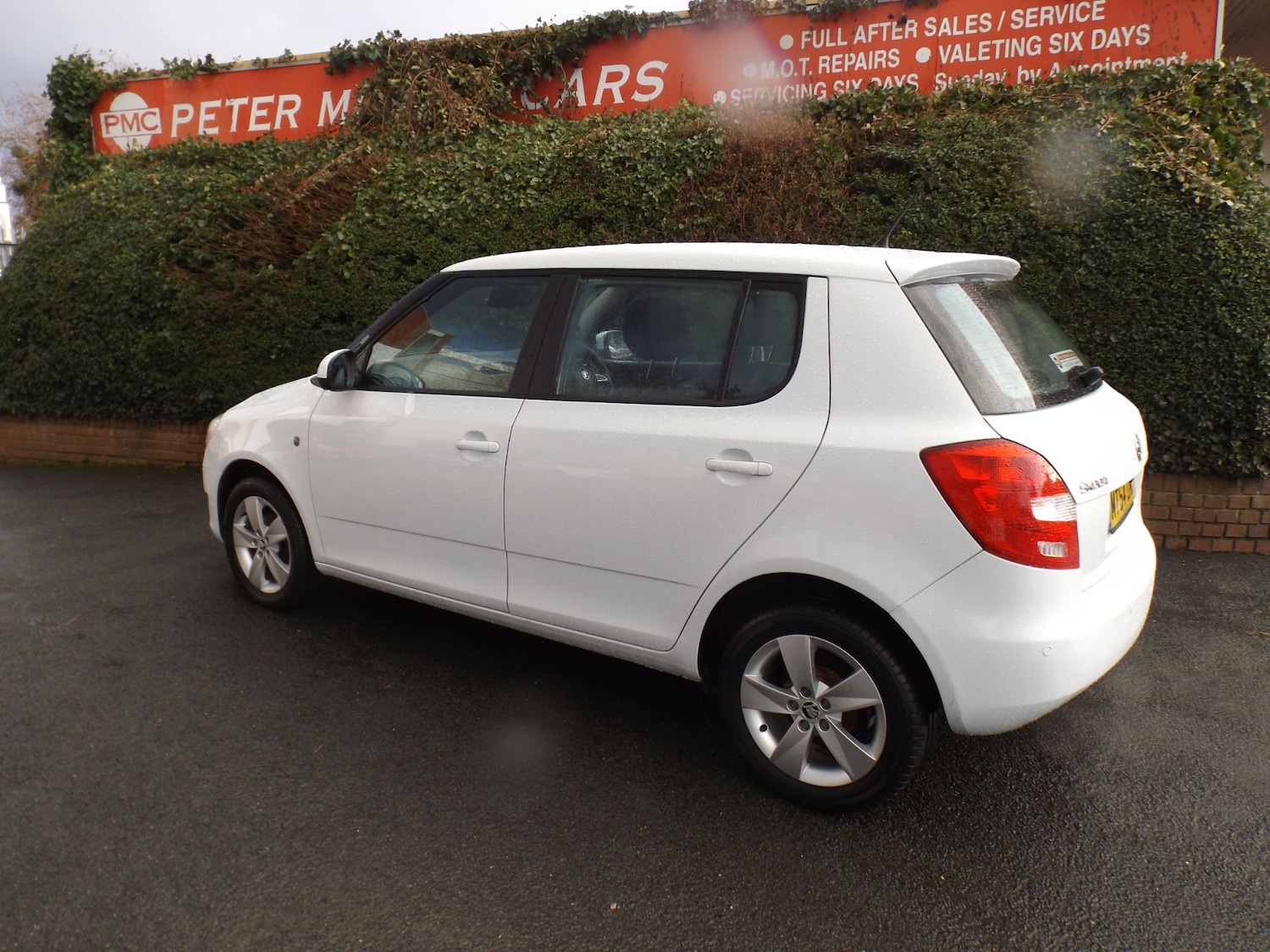 Used Skoda Fabia 2014 for sale - 77300790: Photo 2