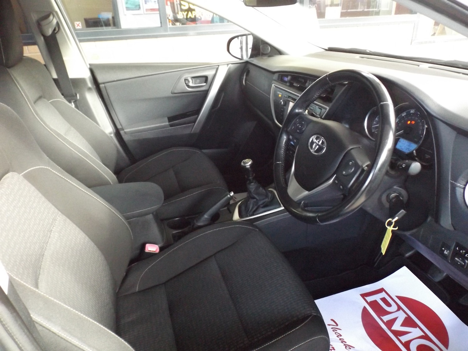 Used Toyota Auris 2014 for sale - 76554745: Photo 6