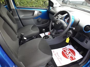 Used Toyota AYGO 2010 for sale - 79639973: Photo