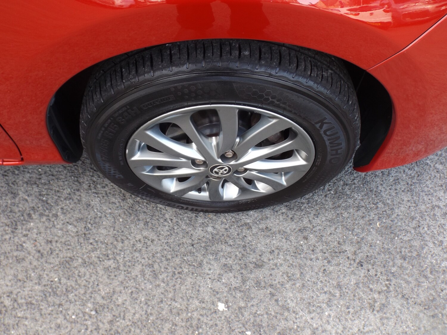 Used Toyota Yaris 2016 for sale - 76113875: Photo 11