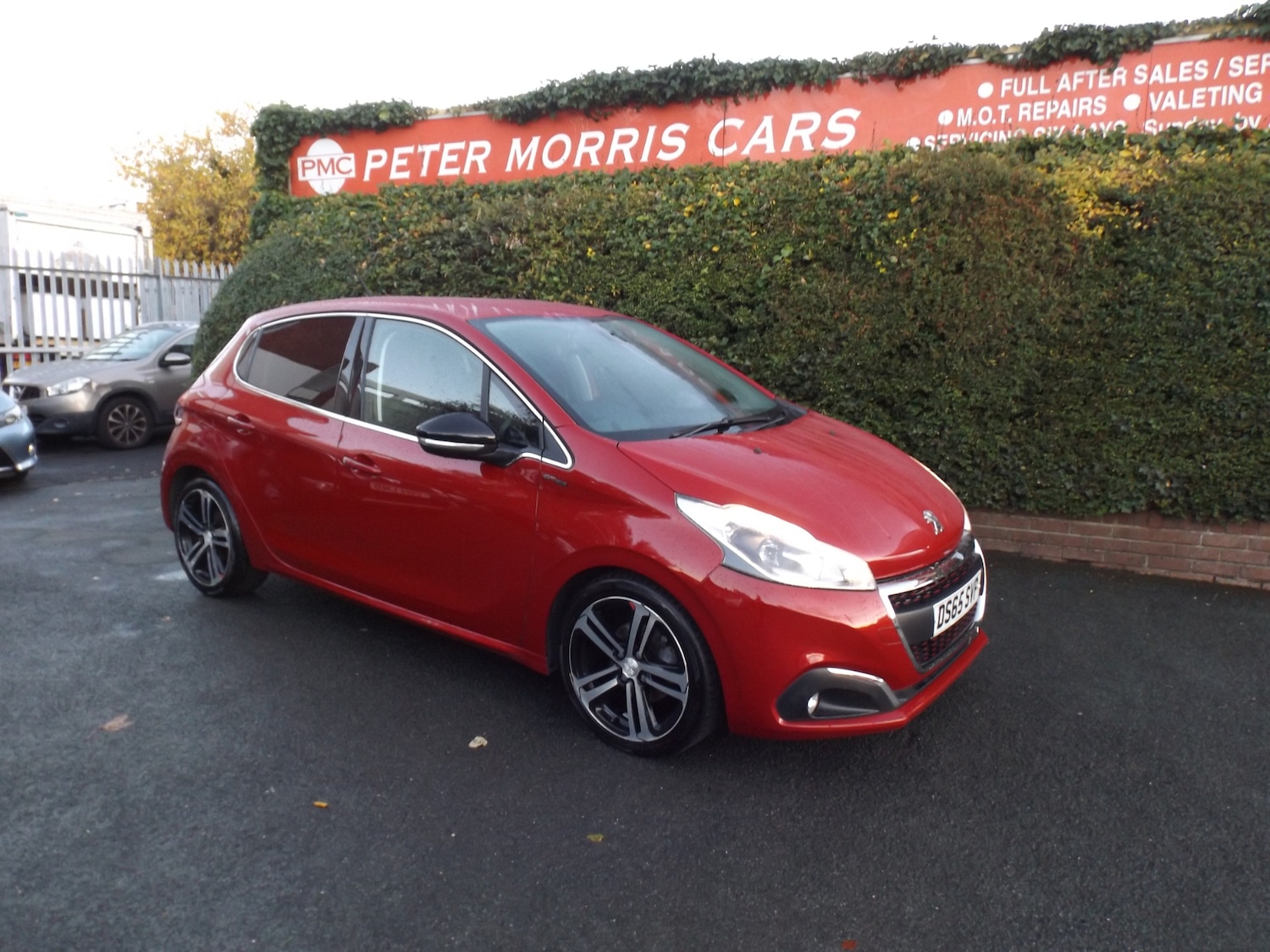 Used Peugeot 208 2015 for sale - 76367030: Photo 1