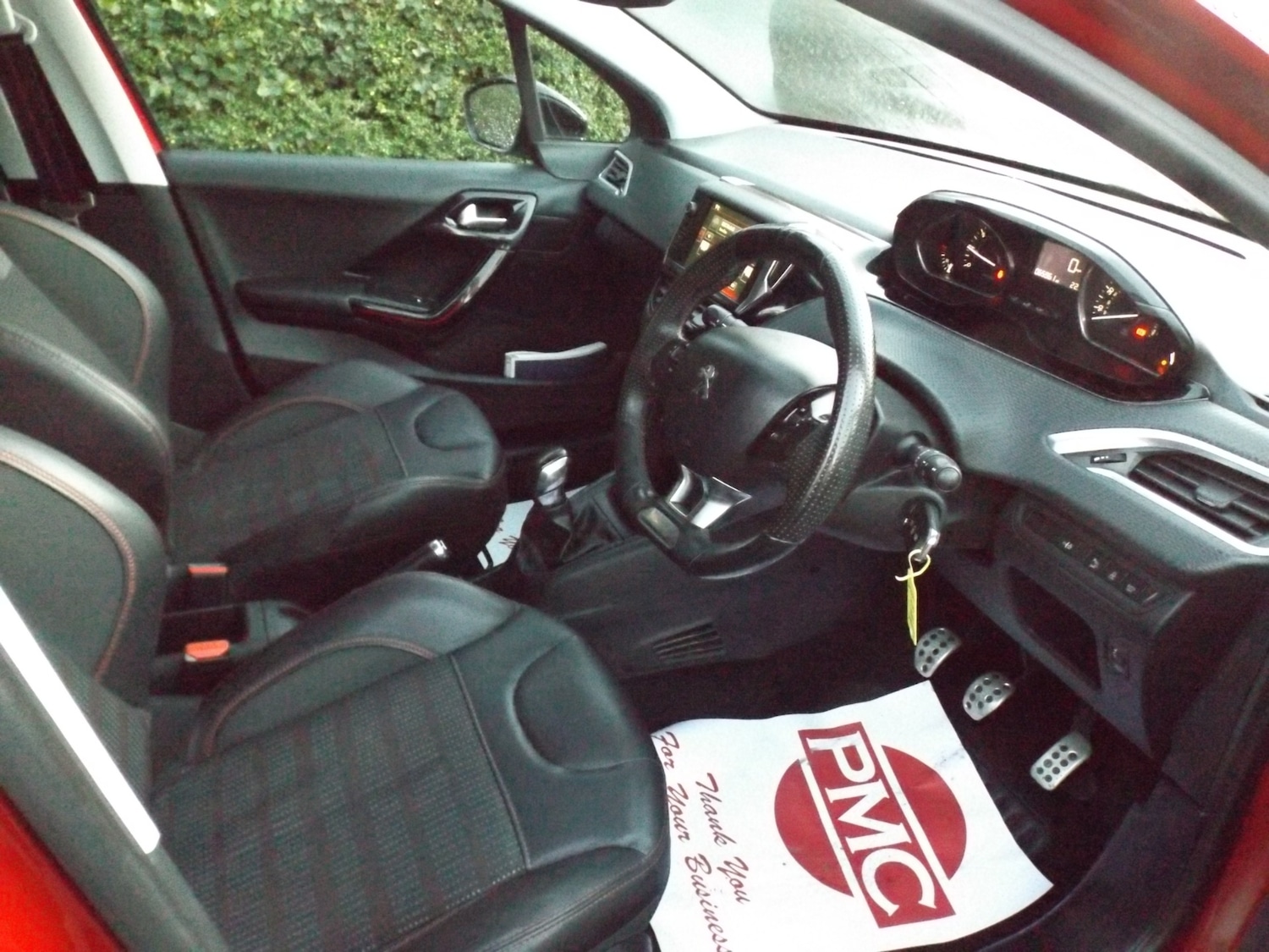 Used Peugeot 208 2015 for sale - 76367030: Photo 4