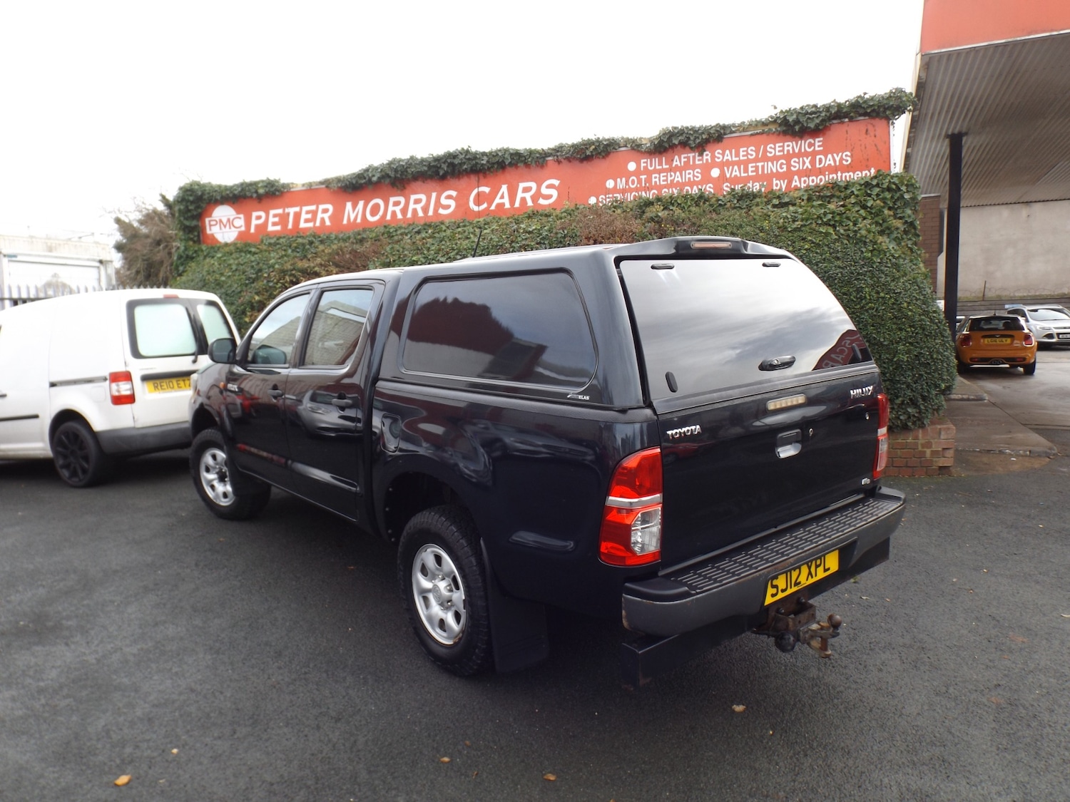 Used Toyota Hilux 2012 for sale - 76720070: Photo 2