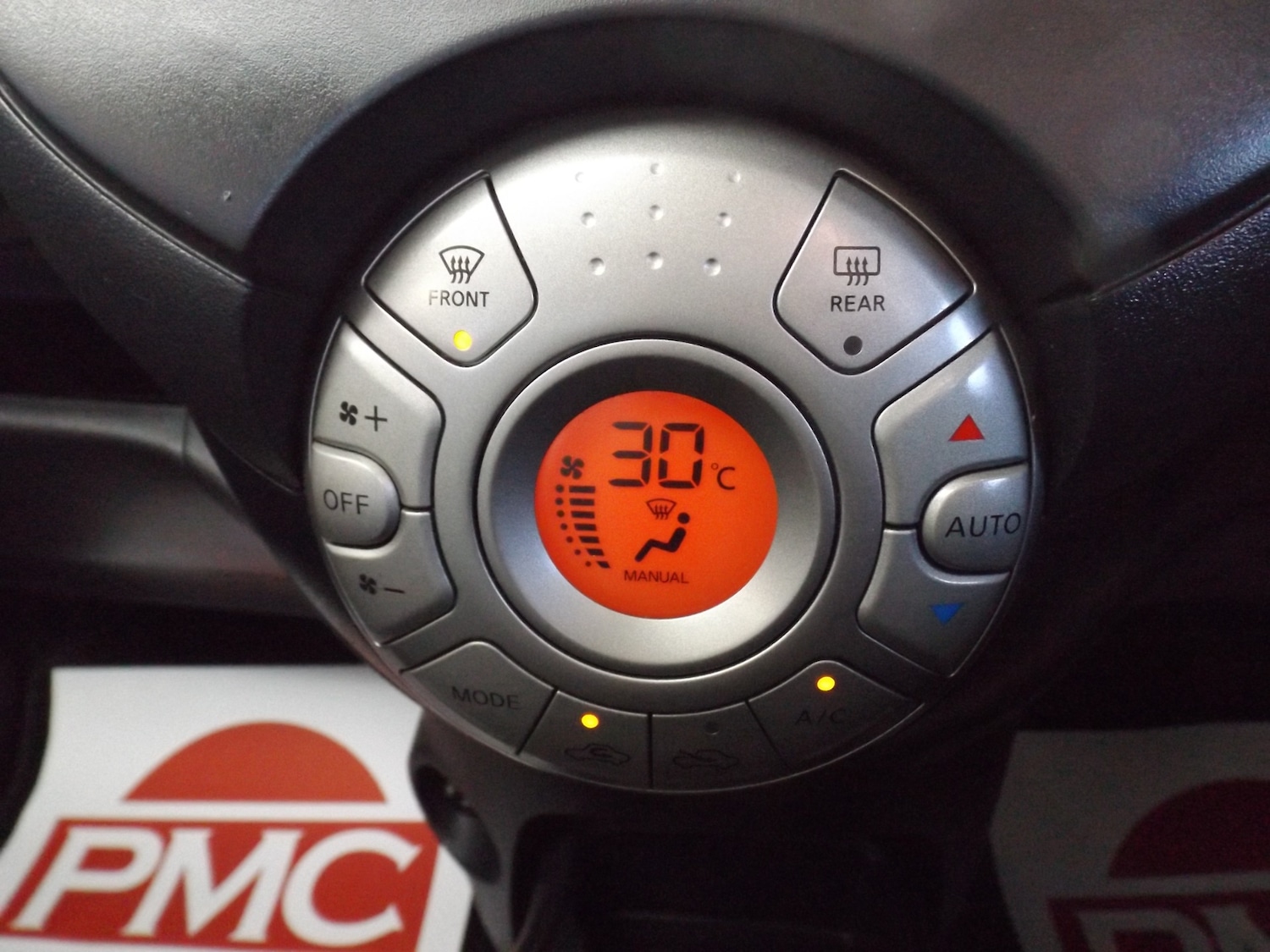 Used Nissan Micra 2012 for sale - 76532703: Photo 5