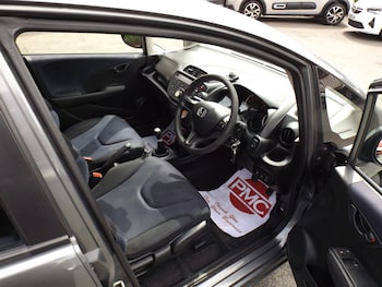 Used Honda Jazz 2012 for sale - 78971689: Photo
