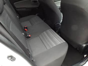 Used Toyota Yaris 2017 for sale - 79605999: Photo
