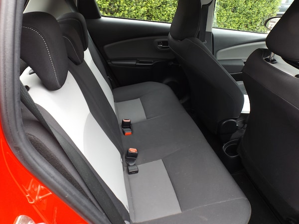 Used Toyota Yaris 2017 for sale - 74327236: Photo 6