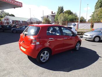 Used Toyota Yaris 2010 for sale - 79640050: Photo