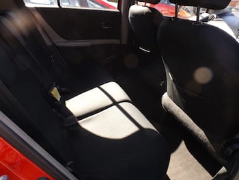Used Toyota Yaris 2010 for sale - 79640050: Photo