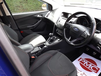 Used Ford Focus 2015 for sale - 78814322: Photo
