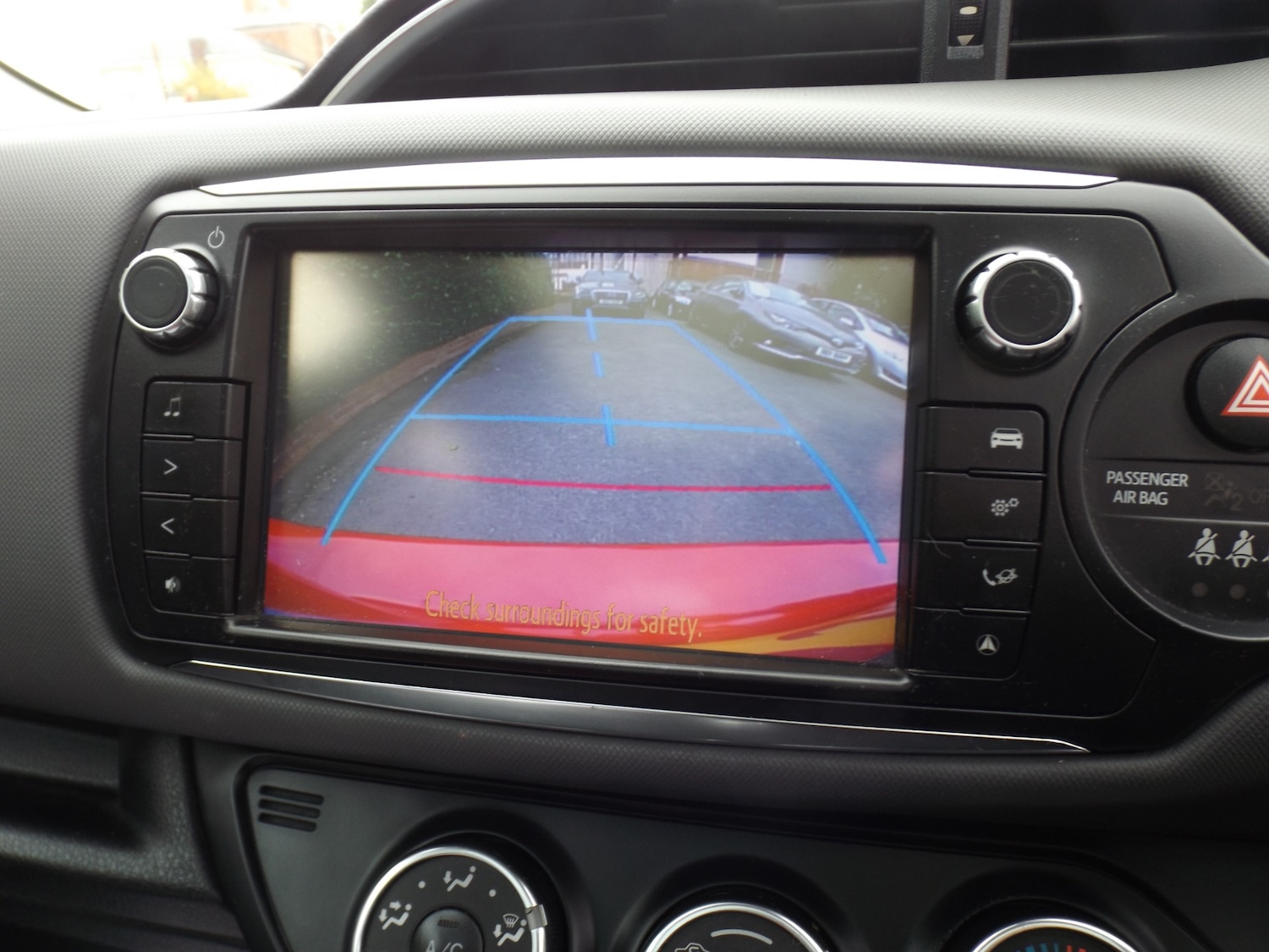 Used Toyota Yaris 2014 for sale - 76232661: Photo 5